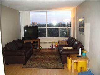 ph 2 - 15 Vicora Linkway, Condo with 2 bedrooms, 1 bathrooms and 1 parking in Toronto ON | Image 7