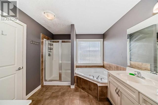 227 Everglade Circle Sw, House detached with 3 bedrooms, 3 bathrooms and 4 parking in Calgary AB | Image 27