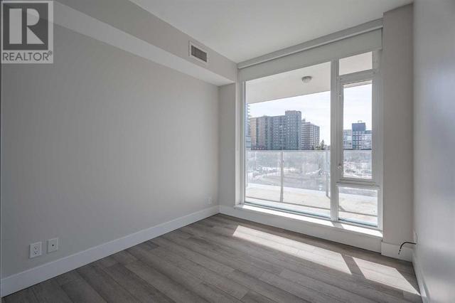First of 2 bedrooms | Image 15