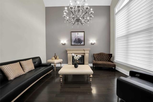 21 Autumn Wind Crt, House detached with 5 bedrooms, 8 bathrooms and 9 parking in Vaughan ON | Image 3