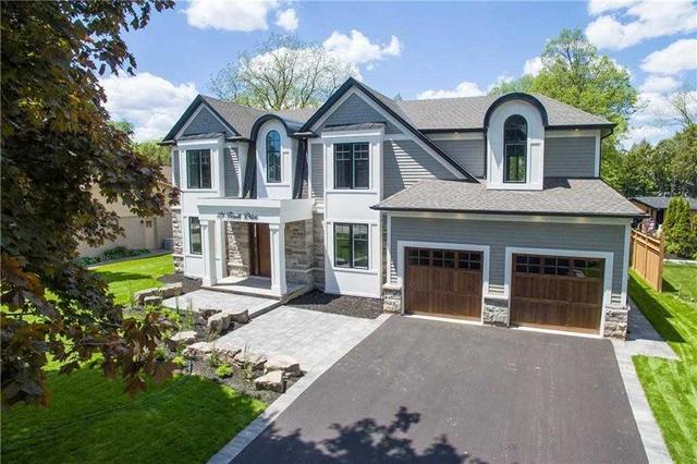 121 Birett Dr, House detached with 4 bedrooms, 5 bathrooms and 8 parking in Burlington ON | Image 1