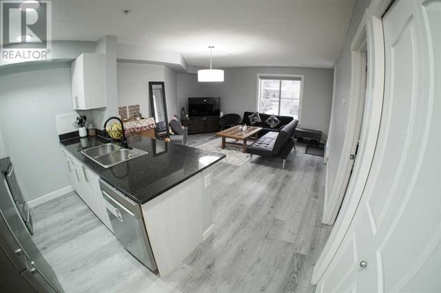 117, - 7130 80 Avenue Ne, Condo with 2 bedrooms, 1 bathrooms and 1 parking in Calgary AB | Image 5