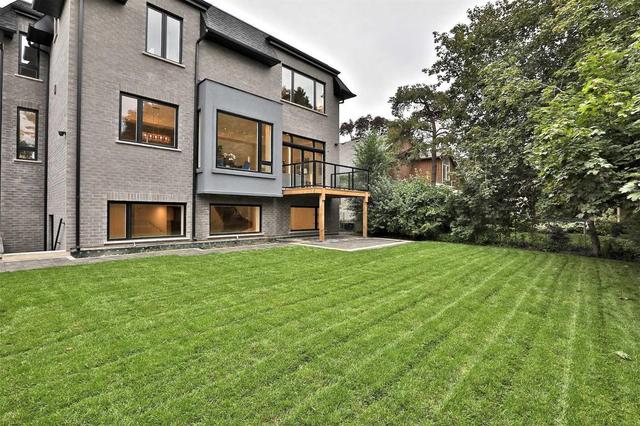 11 Fordham Pl, House detached with 4 bedrooms, 6 bathrooms and 4 parking in Toronto ON | Image 20