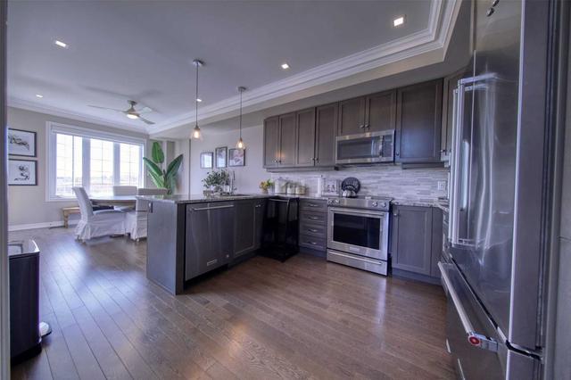 3090 Blackfriar Commons, House attached with 3 bedrooms, 3 bathrooms and 2 parking in Oakville ON | Image 38