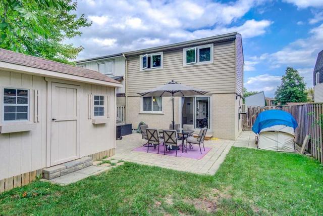 14 Jasmine Sq, House attached with 3 bedrooms, 2 bathrooms and 2 parking in Brampton ON | Image 17