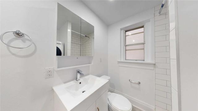 unit 3 - 1065 Bathurst St, House detached with 2 bedrooms, 1 bathrooms and 1 parking in Toronto ON | Image 2