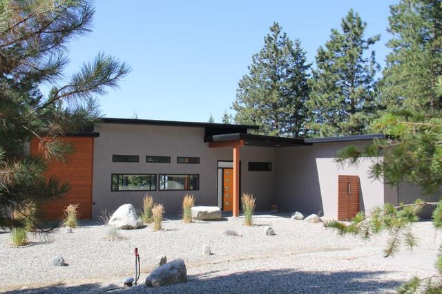220 Sasquatch Trail, House detached with 2 bedrooms, 2 bathrooms and 2 parking in Okanagan Similkameen A BC | Image 4
