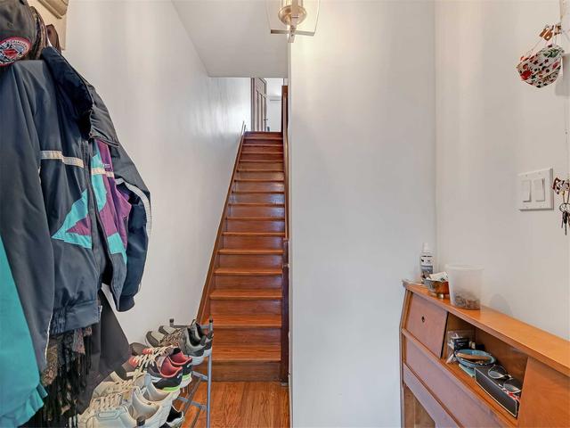 151 Bellwoods Ave, House semidetached with 3 bedrooms, 3 bathrooms and 2 parking in Toronto ON | Image 5