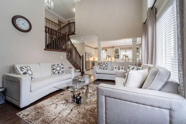 3206 Sorrento Cres, House detached with 4 bedrooms, 5 bathrooms and 4 parking in Burlington ON | Image 3