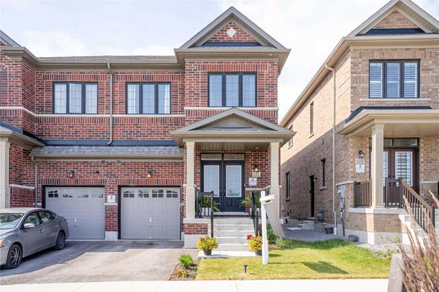 122 Christine Elliott Ave, House semidetached with 4 bedrooms, 3 bathrooms and 3 parking in Whitby ON | Card Image