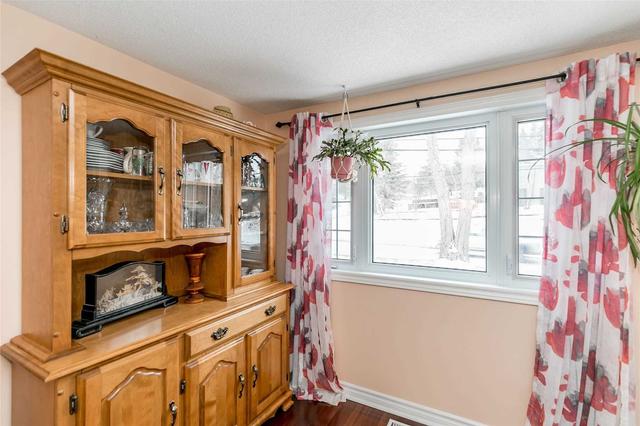 18 Bradford St, House detached with 3 bedrooms, 1 bathrooms and 2 parking in East Gwillimbury ON | Image 26