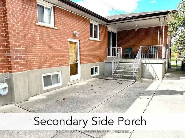 45 Sandale Gdns, House detached with 3 bedrooms, 2 bathrooms and 5 parking in Toronto ON | Image 30
