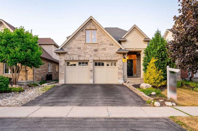 37 Sweeney Dr, House detached with 3 bedrooms, 4 bathrooms and 4 parking in Guelph ON | Image 12