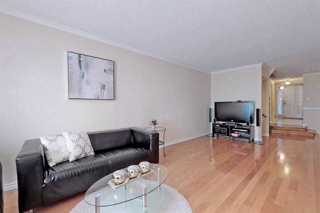 47 Becca Hall Tr, House detached with 3 bedrooms, 4 bathrooms and 3 parking in Toronto ON | Image 21