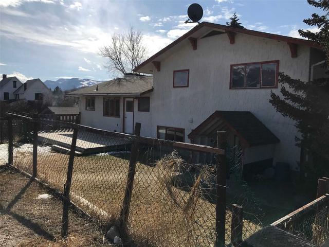 1640 Sinclair Ave, House detached with 3 bedrooms, 3 bathrooms and 6 parking in East Kootenay F BC | Image 5