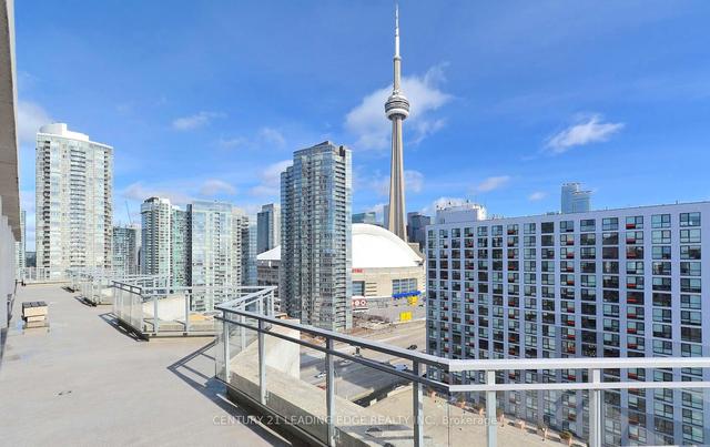 1202 - 410 Queens Quay W, Condo with 1 bedrooms, 1 bathrooms and 1 parking in Toronto ON | Image 8