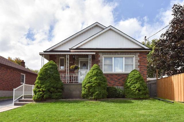 192 Chadburn St, House detached with 3 bedrooms, 2 bathrooms and 5 parking in Oshawa ON | Image 1