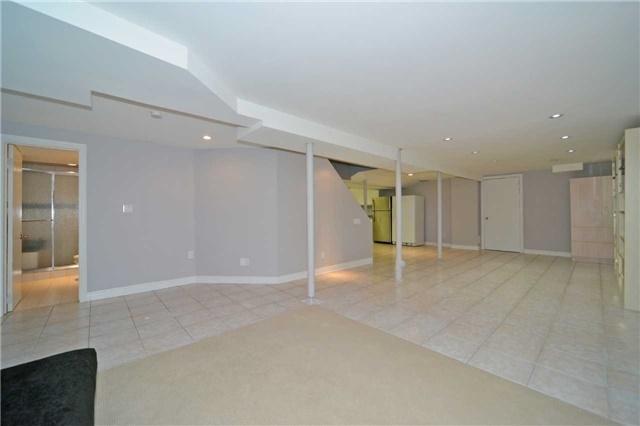 104 Ridgefield Cres, House detached with 4 bedrooms, 4 bathrooms and 4 parking in Vaughan ON | Image 16