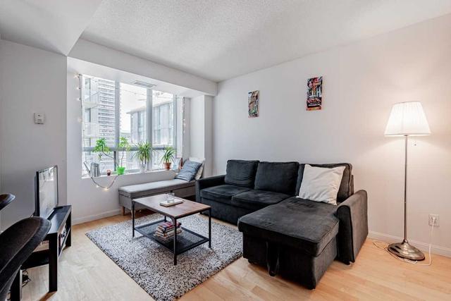1419 - 140 Simcoe St, Condo with 2 bedrooms, 1 bathrooms and 1 parking in Toronto ON | Image 29