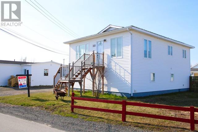 33 Maple Street, House detached with 4 bedrooms, 2 bathrooms and null parking in Badger NL | Image 15