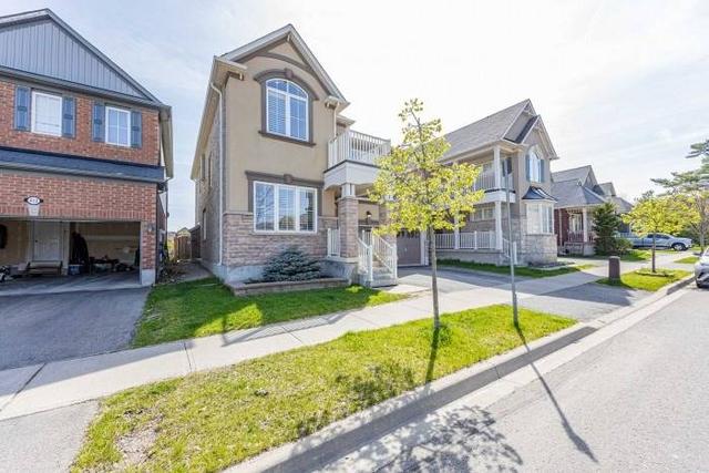 429 Gooch Cres, House detached with 4 bedrooms, 3 bathrooms and 4 parking in Milton ON | Image 23