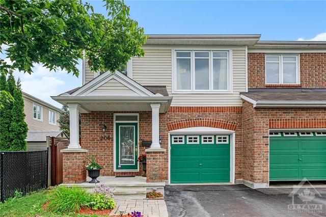 206 Parkin Circle, Townhouse with 3 bedrooms, 3 bathrooms and 2 parking in Ottawa ON | Card Image