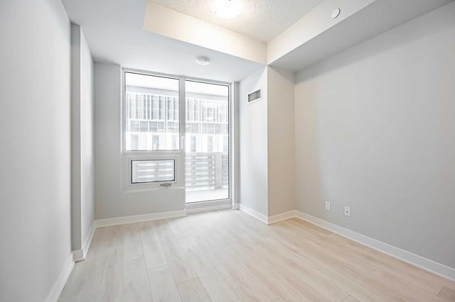 313 - 2221 Yonge St, Condo with 1 bedrooms, 2 bathrooms and 0 parking in Toronto ON | Image 7