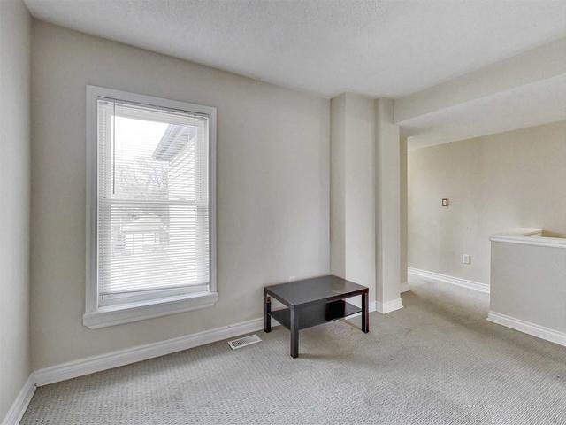 146 Picton St E, House detached with 2 bedrooms, 1 bathrooms and 0 parking in Hamilton ON | Image 18