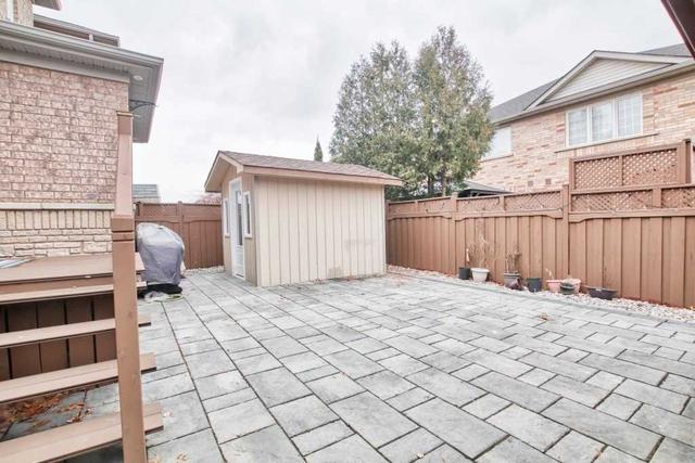 27 Trudelle Cres, House detached with 4 bedrooms, 4 bathrooms and 4 parking in Brampton ON | Image 18