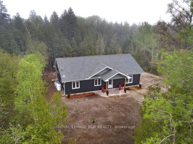 581 Pike Bay Rd, House detached with 3 bedrooms, 2 bathrooms and 8 parking in Northern Bruce Peninsula ON | Image 28