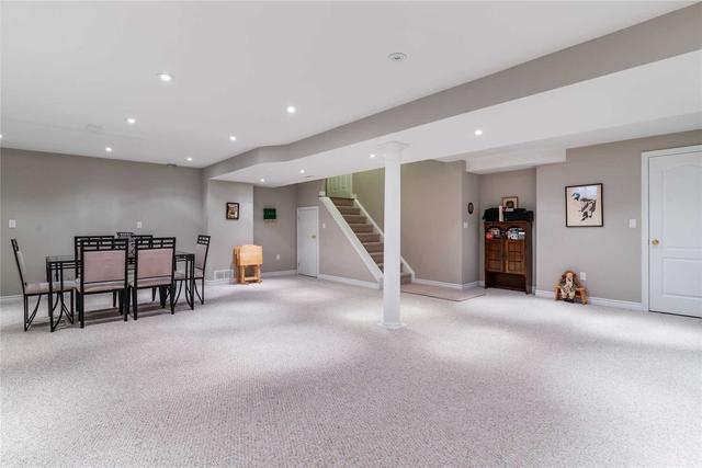 36 Mount Royal Circ, House detached with 3 bedrooms, 4 bathrooms and 6 parking in Brampton ON | Image 29