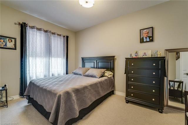 7 - 5490 Prince Edward Avenue, House attached with 2 bedrooms, 2 bathrooms and 2 parking in Niagara Falls ON | Image 7