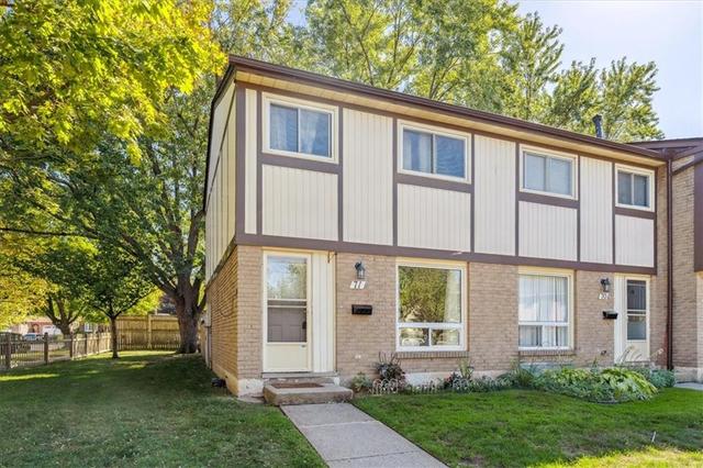 71 - 25 Linfield Drive, House attached with 4 bedrooms, 2 bathrooms and 1 parking in St. Catharines ON | Image 2