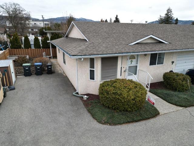3 - 350 Mckinney Road, House detached with 2 bedrooms, 2 bathrooms and 1 parking in Oliver BC | Image 22