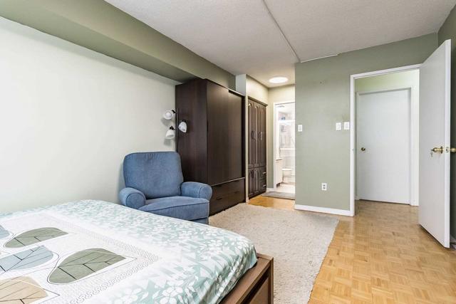2805 - 8 Lisa St, Condo with 2 bedrooms, 2 bathrooms and 2 parking in Brampton ON | Image 13
