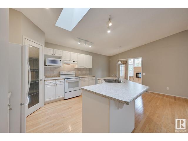 213 Deer Ridge Dr, House detached with 4 bedrooms, 3 bathrooms and null parking in St. Albert AB | Image 9