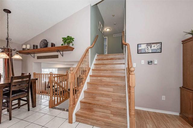 43 Abbeywood Cres, House detached with 4 bedrooms, 4 bathrooms and 4 parking in Guelph ON | Image 18