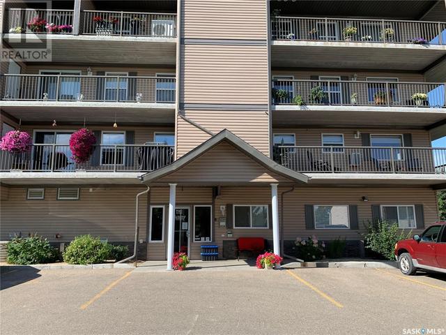 303 - 1140 Main Street, Condo with 2 bedrooms, 2 bathrooms and null parking in Humboldt SK | Image 1