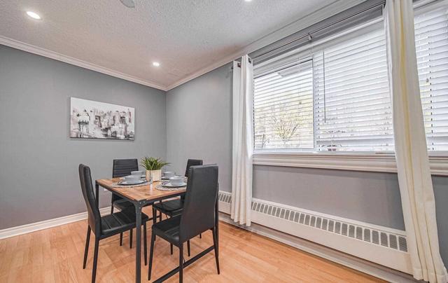 101 - 936 Glen St, Condo with 3 bedrooms, 1 bathrooms and 1 parking in Oshawa ON | Image 2