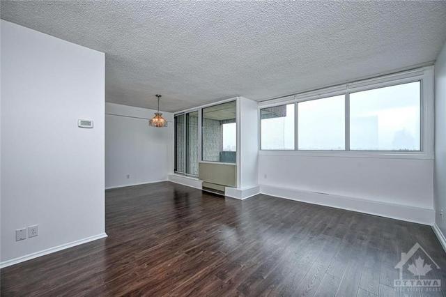 801 - 3360 Southgate Road, Condo with 2 bedrooms, 1 bathrooms and 1 parking in Ottawa ON | Image 5