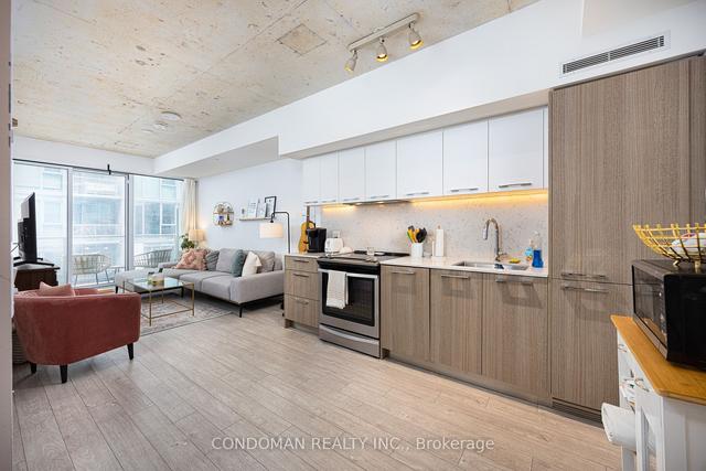 906 - 30 Baseball Pl, Condo with 1 bedrooms, 1 bathrooms and 1 parking in Toronto ON | Image 1