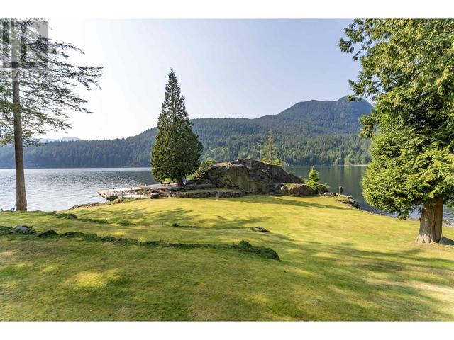 lot 1&2 West Bay Landing, House detached with 2 bedrooms, 2 bathrooms and null parking in Sunshine Coast F BC | Image 17