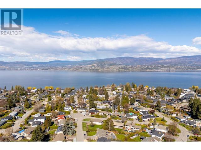 4447 Pinegrove Road, House detached with 5 bedrooms, 2 bathrooms and 4 parking in Kelowna BC | Image 51