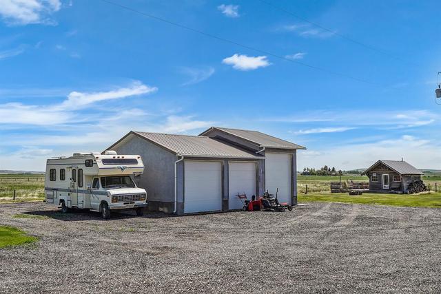 242053 Township Road 260, House detached with 5 bedrooms, 3 bathrooms and 15 parking in Wheatland County AB | Image 44
