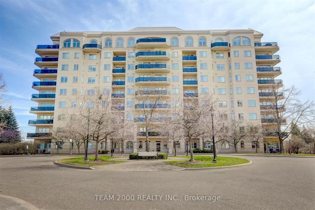 209 - 10 Dayspring Circ, Condo with 2 bedrooms, 2 bathrooms and 1 parking in Brampton ON | Image 1
