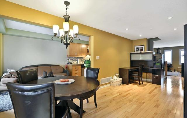 4 - 7 Southside Pl, Townhouse with 3 bedrooms, 3 bathrooms and 2 parking in Hamilton ON | Image 6