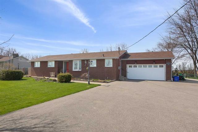 8098 Tenth Line, House detached with 3 bedrooms, 2 bathrooms and 15 parking in Halton Hills ON | Image 1