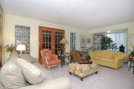 lph 4 - 33 University Ave, Condo with 2 bedrooms, 2 bathrooms and 1 parking in Toronto ON | Image 4