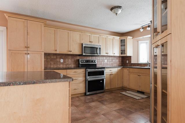 101 Wapiti Crescent, House detached with 5 bedrooms, 3 bathrooms and 6 parking in Wood Buffalo AB | Image 13