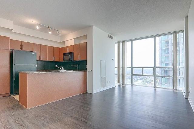 2809 - 3515 Kariya Dr, Condo with 2 bedrooms, 2 bathrooms and 1 parking in Mississauga ON | Image 19